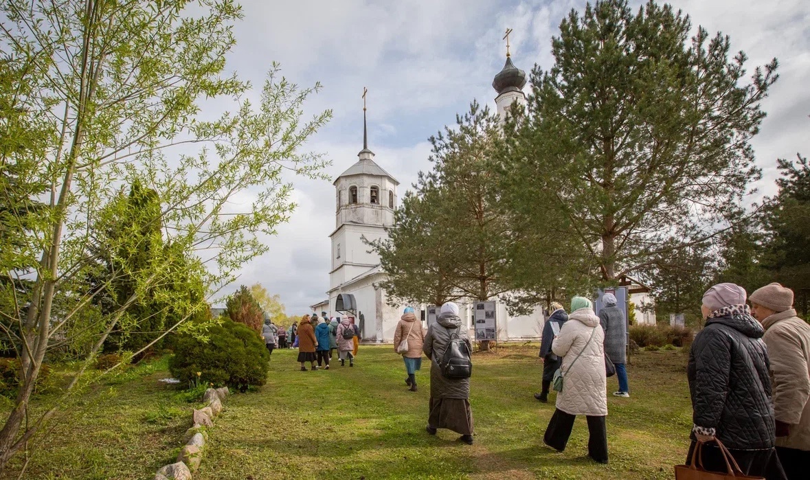 На родине Патриарха Тихона в Клину состоялись мероприятия по случаю принесения мощей Святителя.