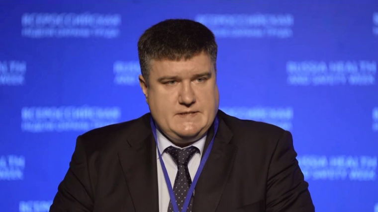 Главу города Николая Козловского поздравил депутат Государственной думы. Главу города Николая Козловского поздравил депутат Государственной думы.